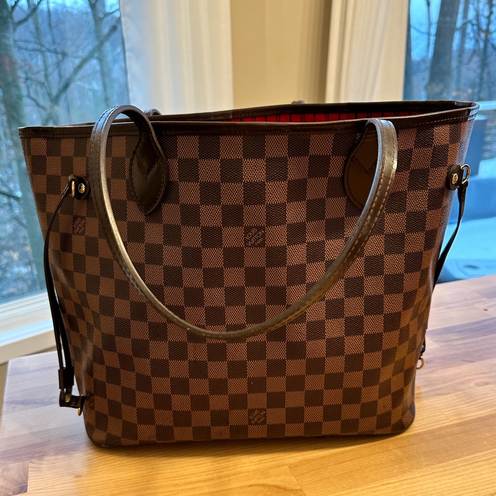 Louis Vuitton LV Neverfull MM